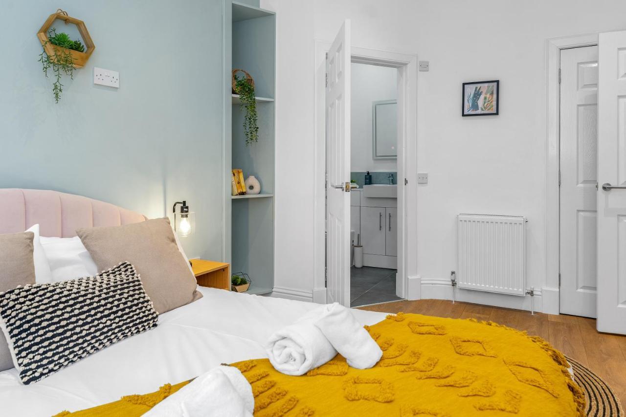 Cheerful - Jamson Pl 3 Bed Appartement *