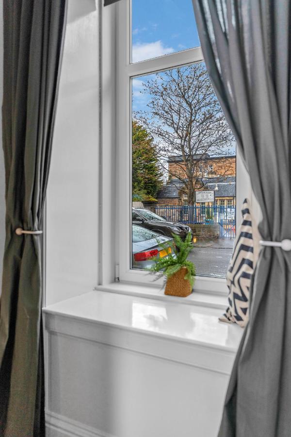 Cheerful - Jamson Pl 3 Bed Appartement *