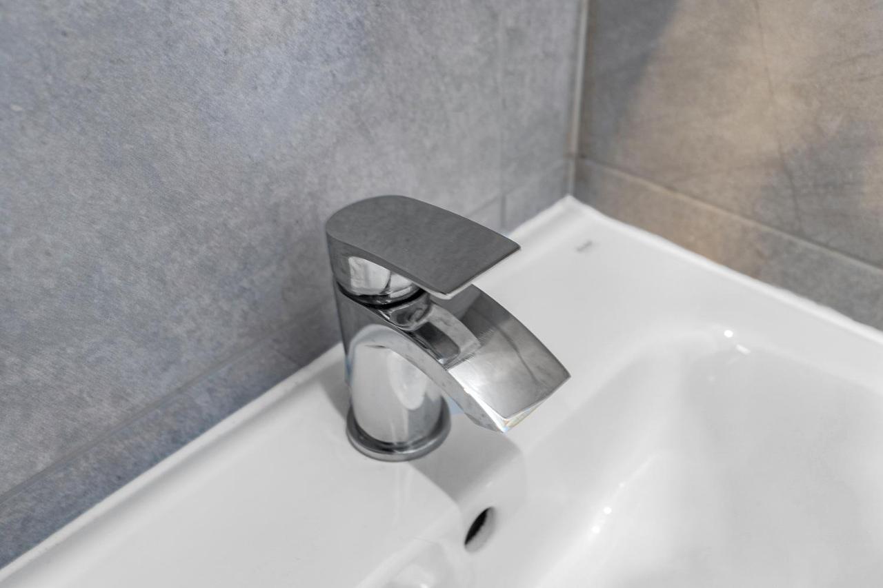 Cheerful - Jamson Pl 3 Bed Appartement *